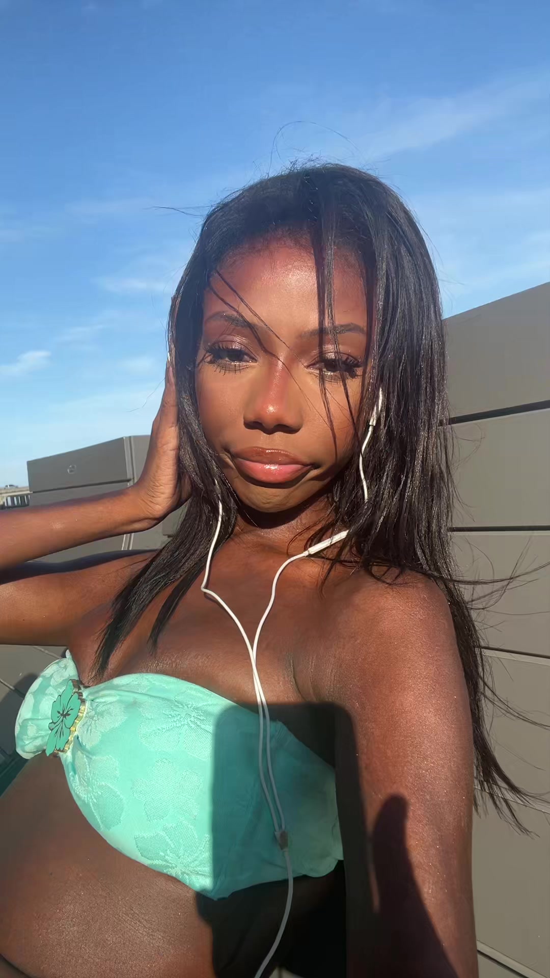 @Mielyy