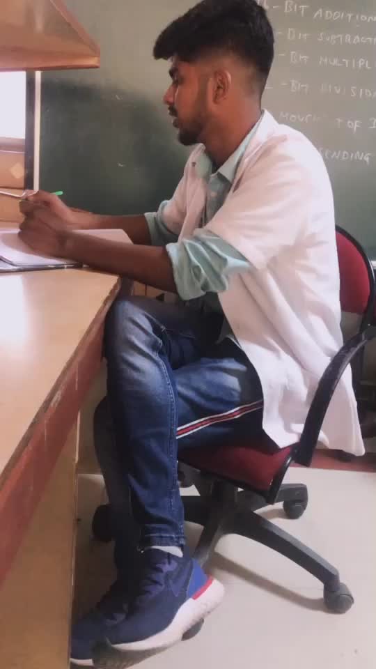@SaineleshNarapasetty