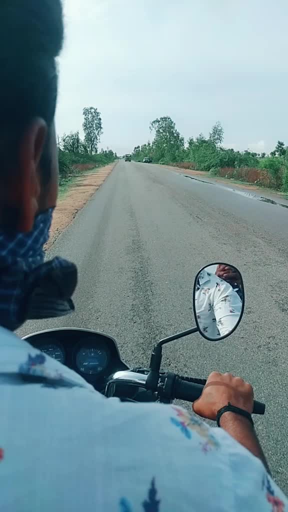 @ಬಸವ ಜೀವಾ ಹಳ್ಳಿ ಹುಡುಗ