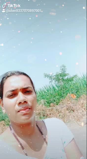 @Mandya Hudgi 🥀🥀🌷