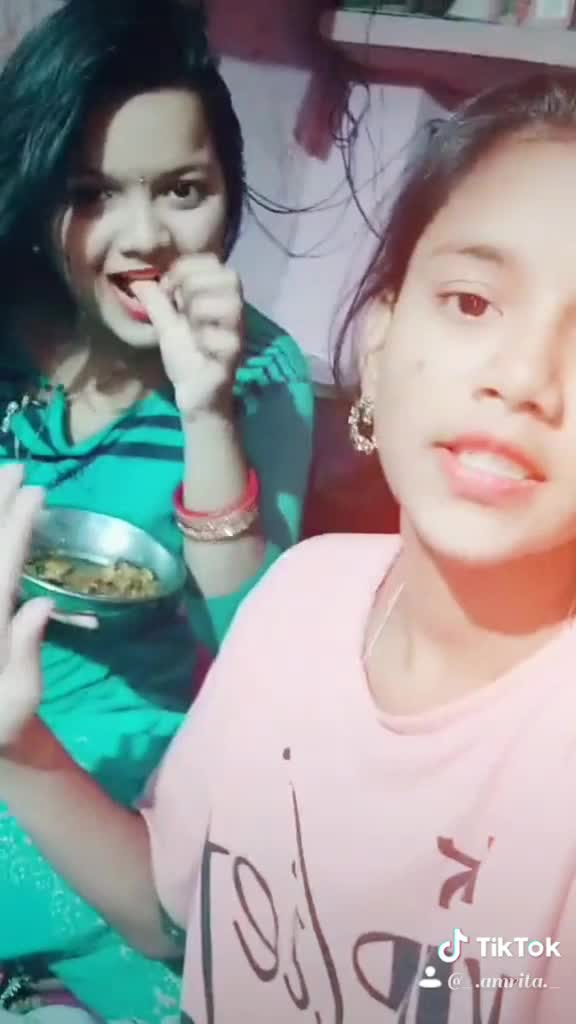 @_Niki_