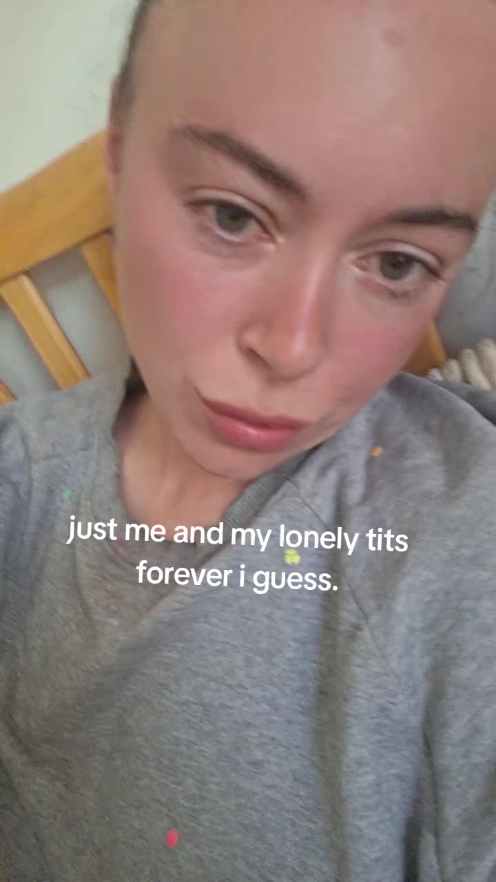 @lollyybmnqh