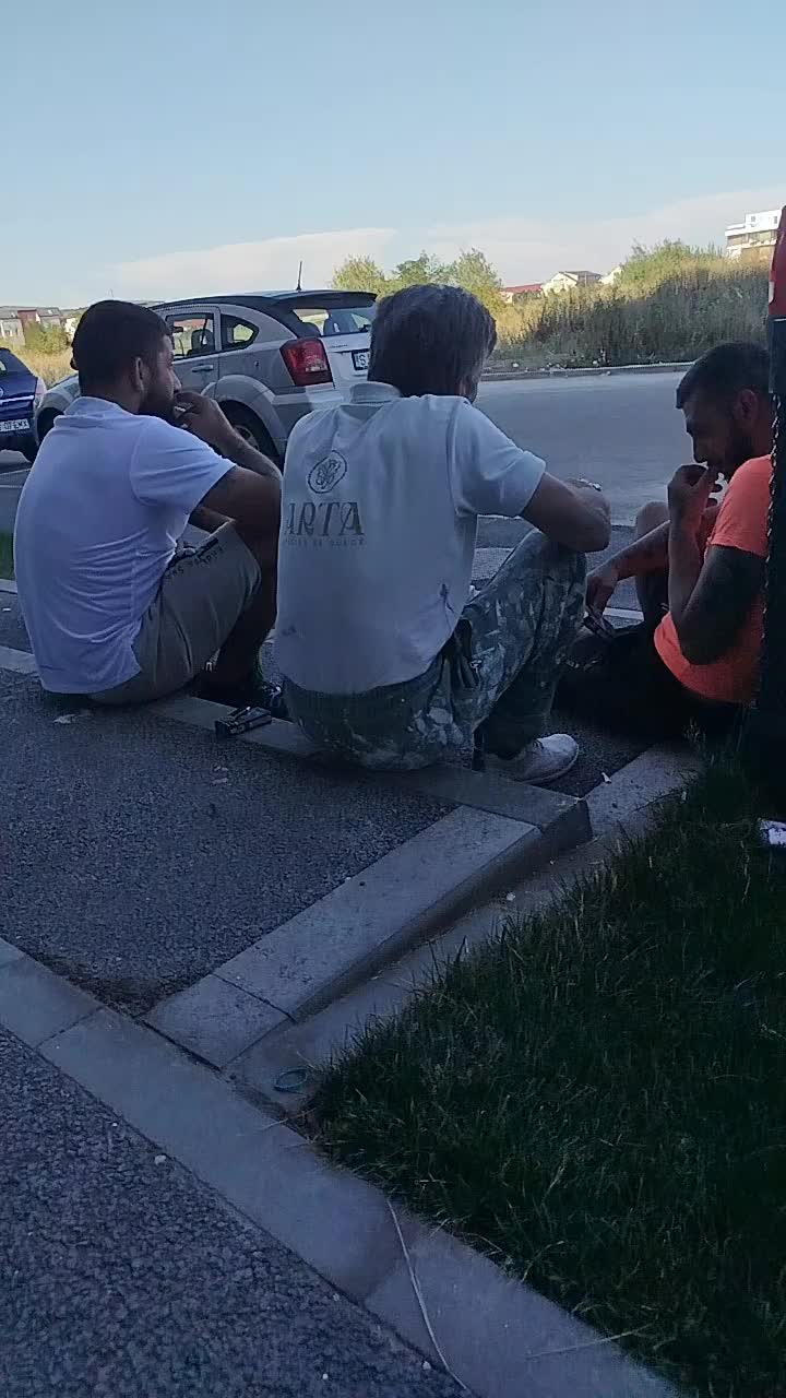 @ℐ𝑜𝒩𝒰𝒯 🌴𝒫𝑒𝒫𝒯𝒶𝒩𝒜ℛ