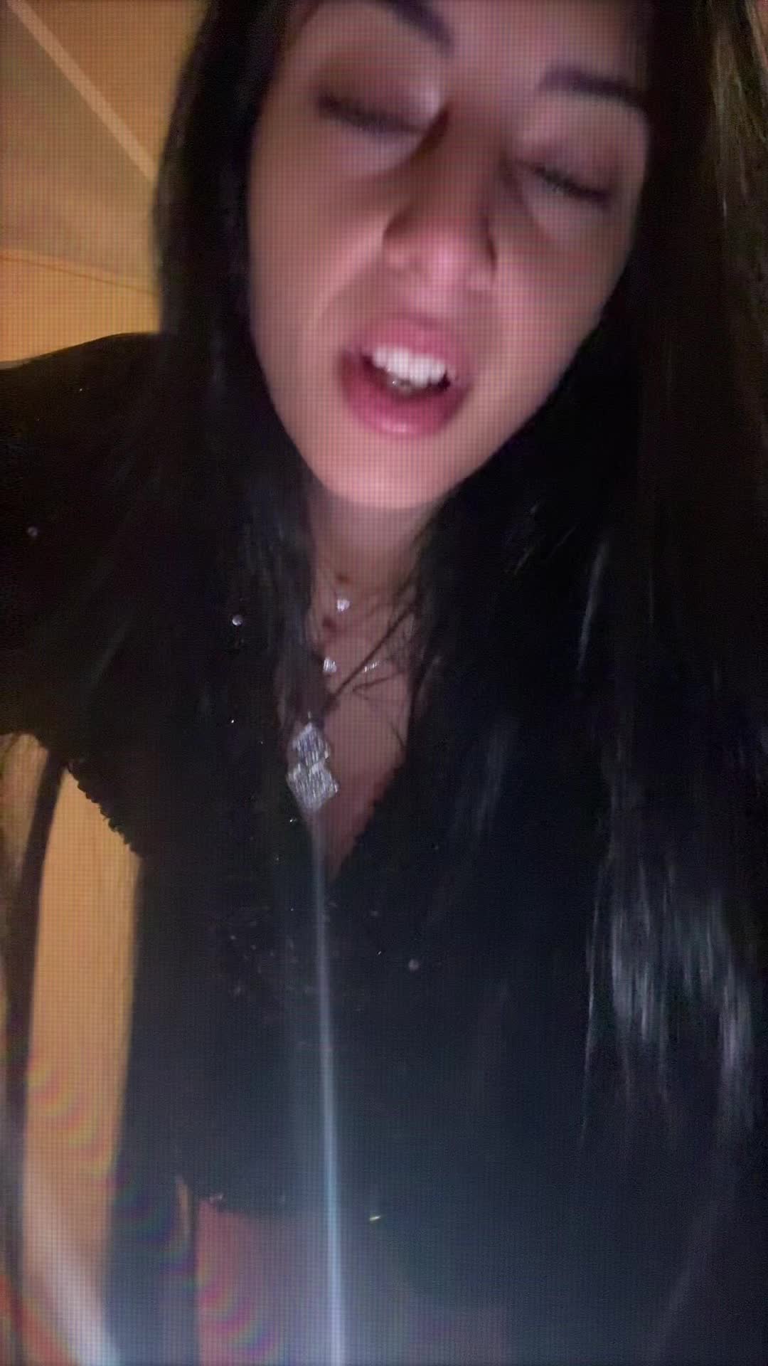 @2701Gabi97