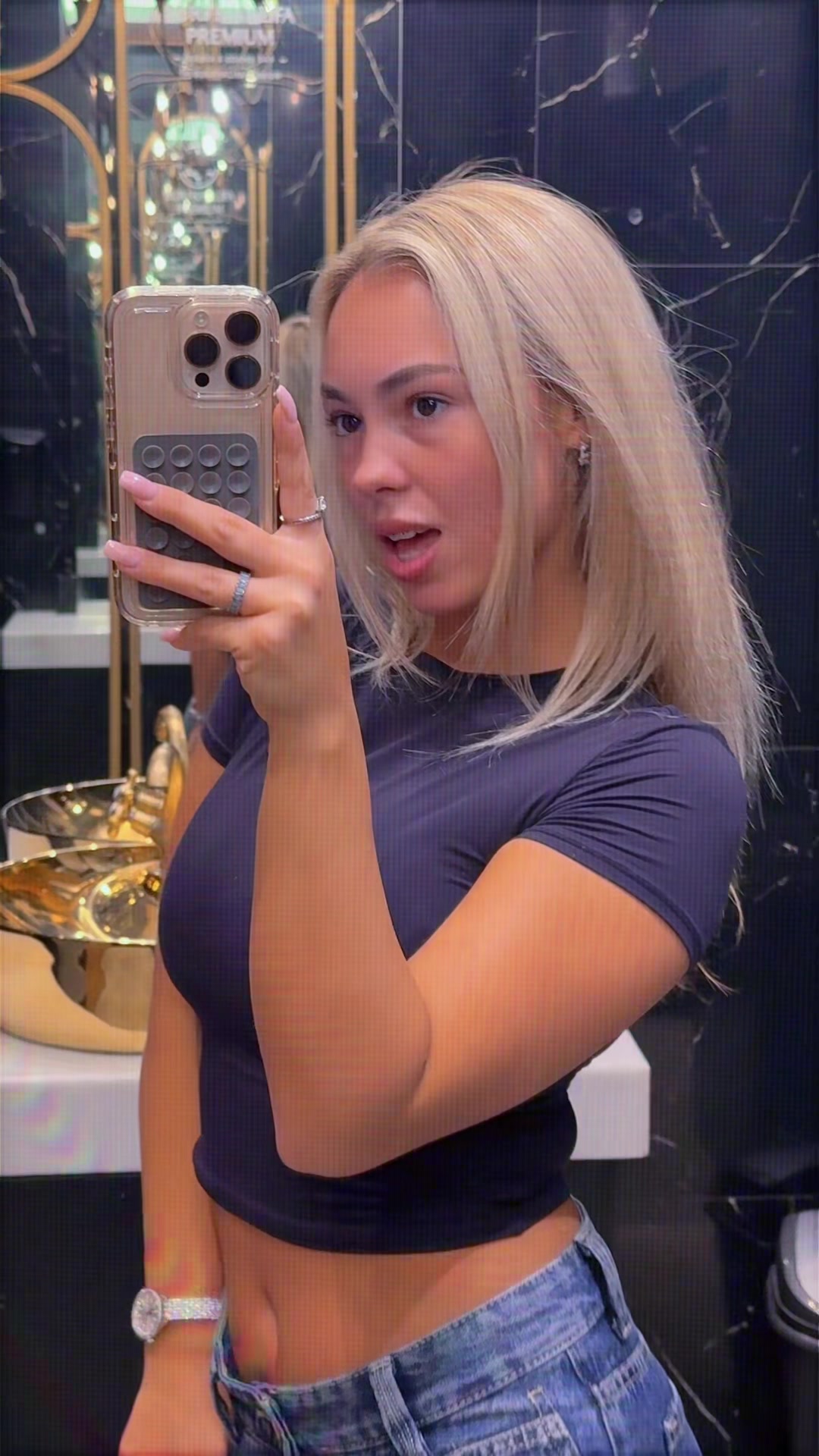@lara_os