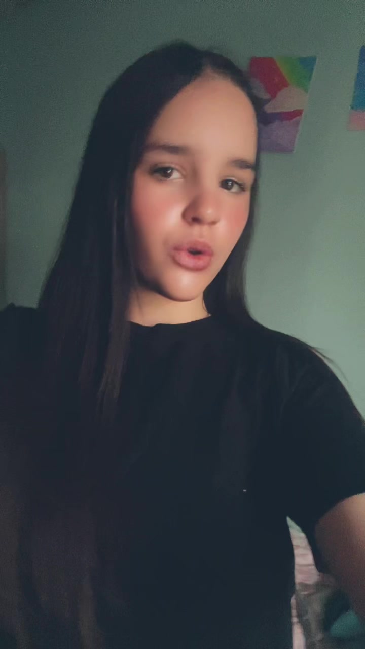 @𝑆𝑜𝑓𝑖𝑎 ✯