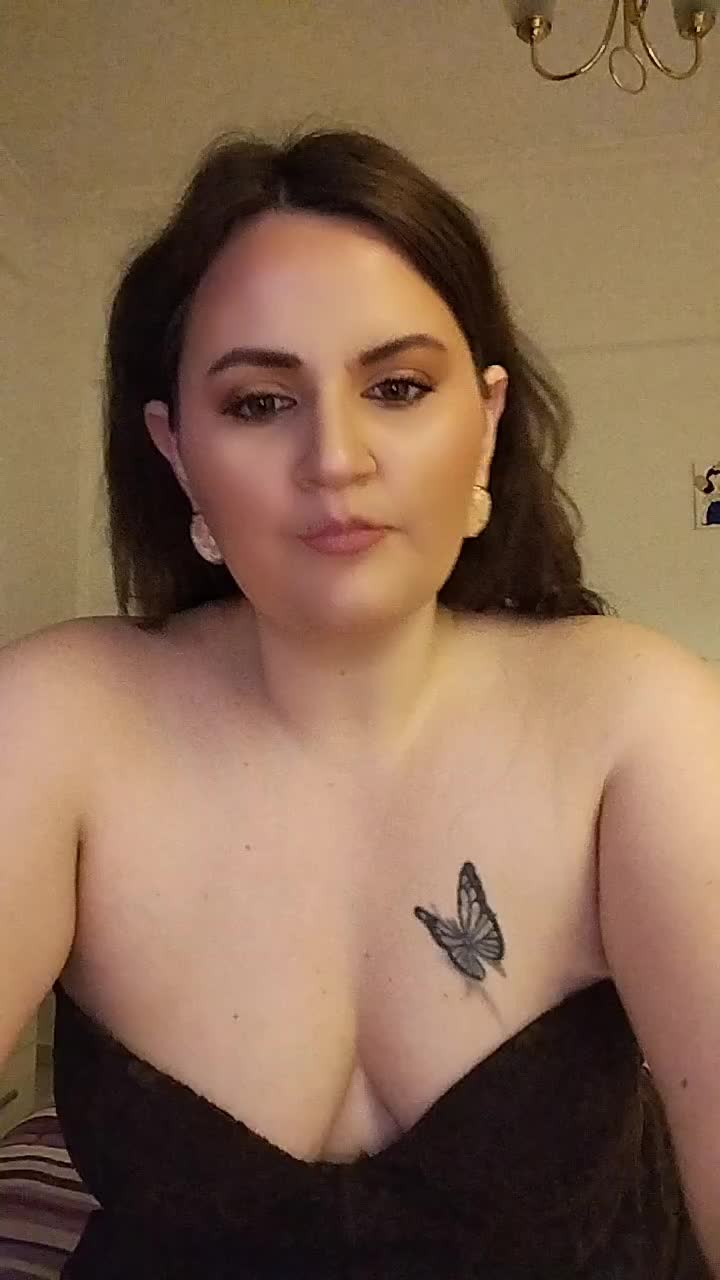 @Βίβιαν