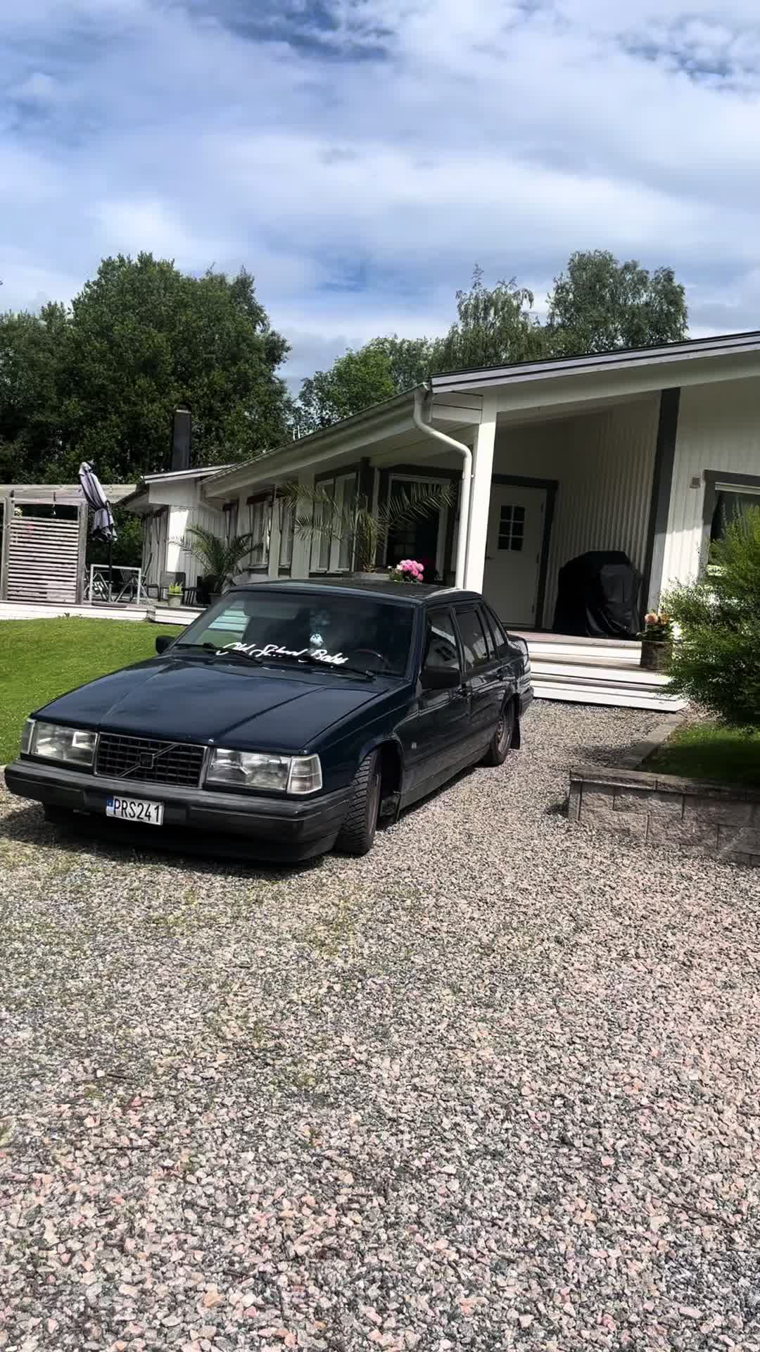 @𝑇𝑢𝑣𝑎 𝐹𝑟𝑖𝑏𝑒𝑟𝑔