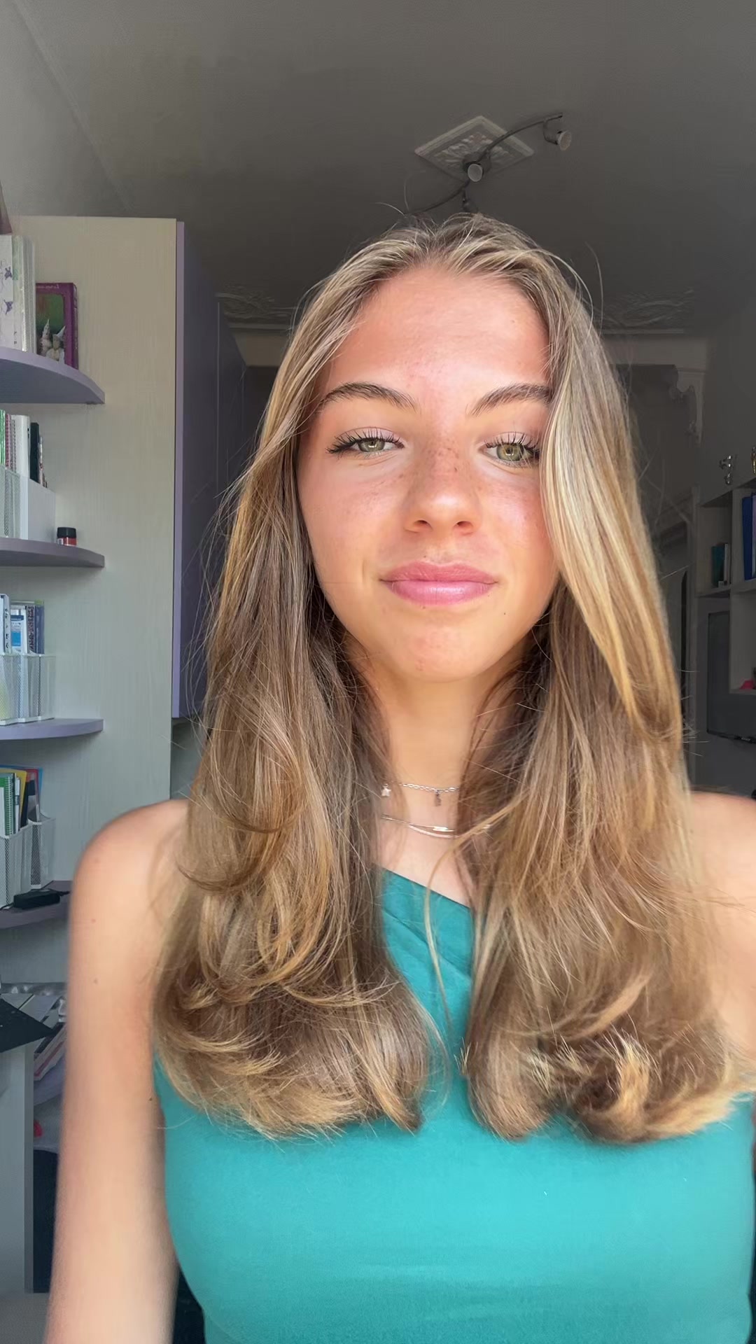 @annavezzanii