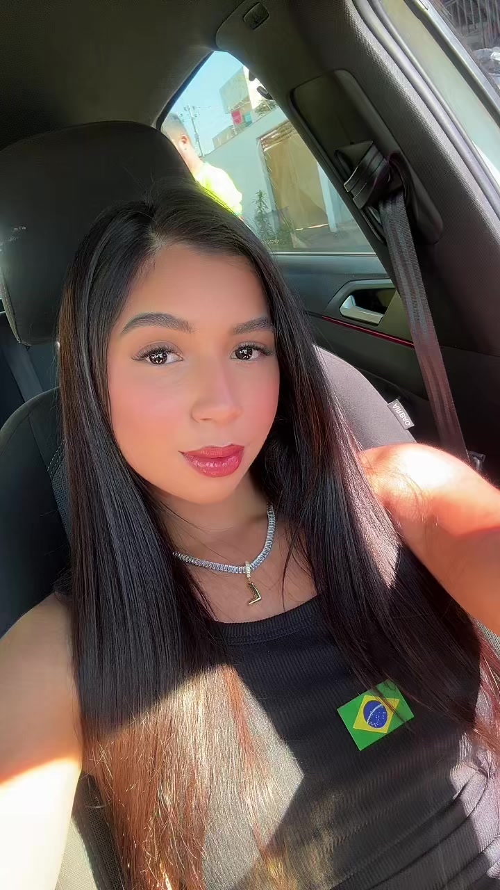 @Larissa Lira