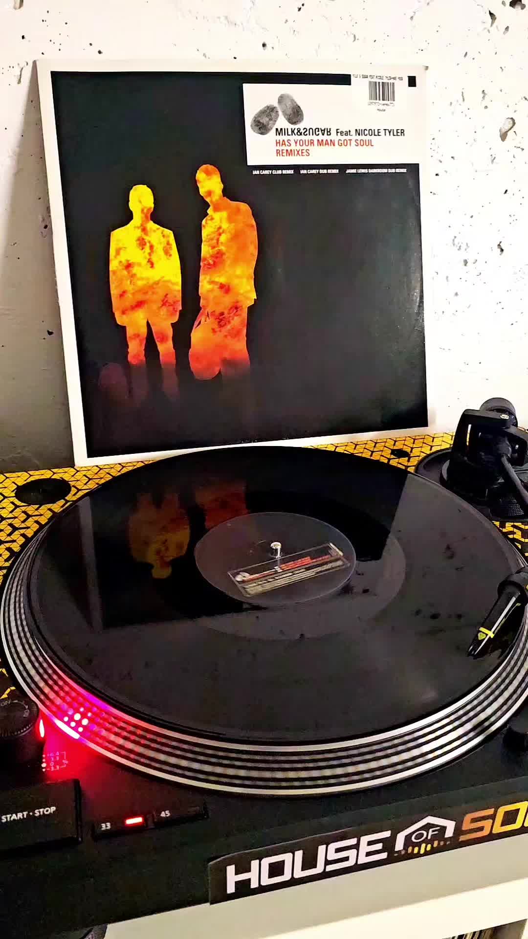 @vinyl-lover