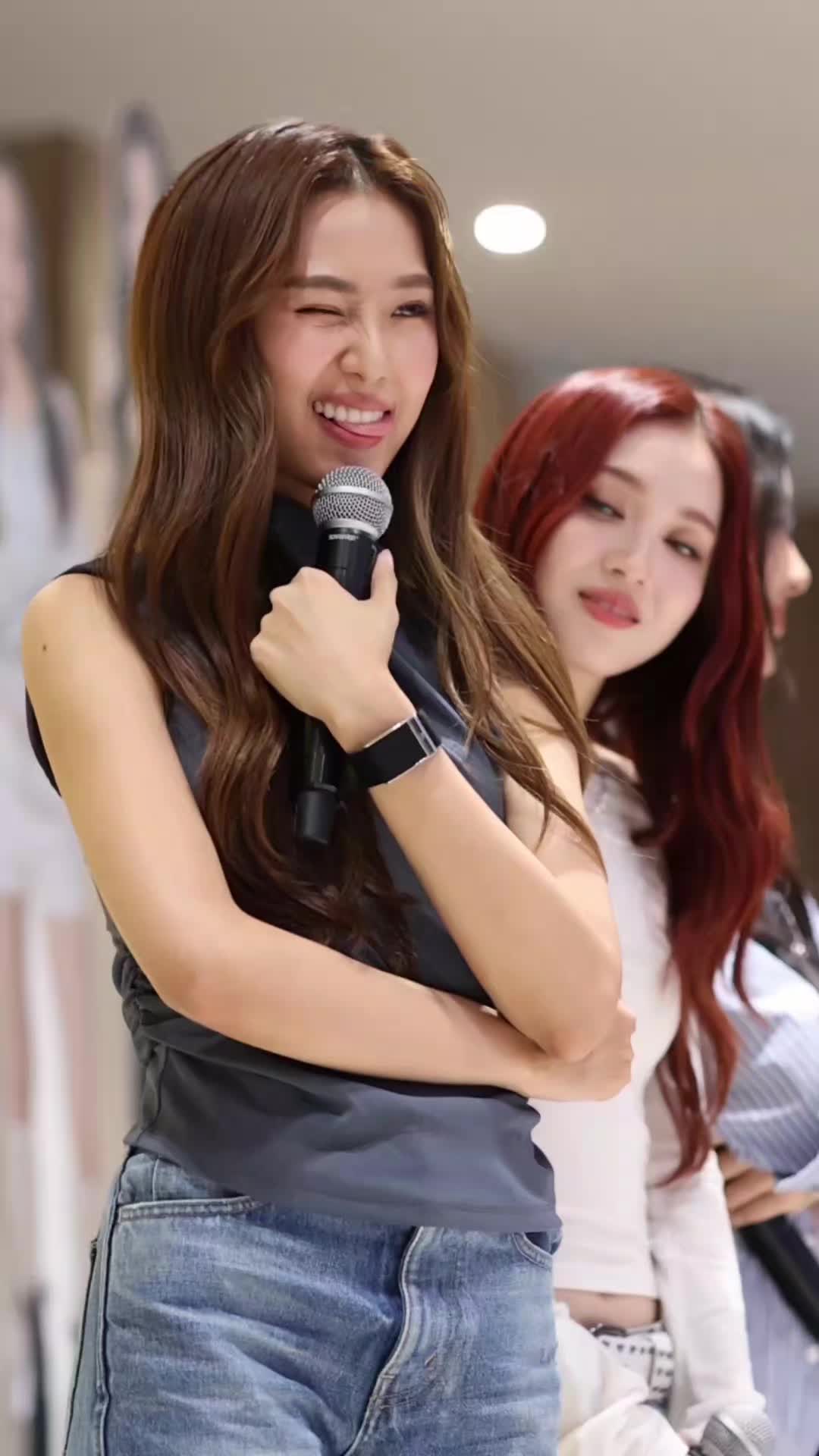 @0100