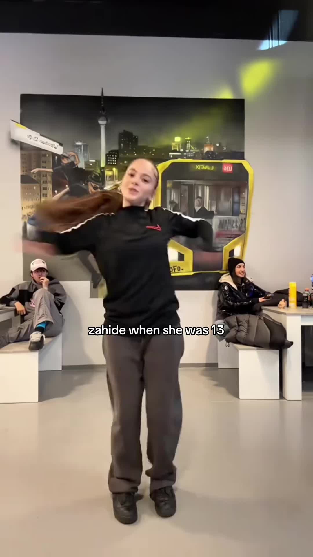 @Aisha ✧