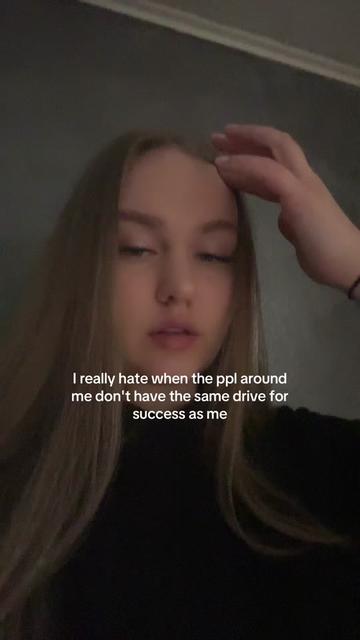 @simona.sr