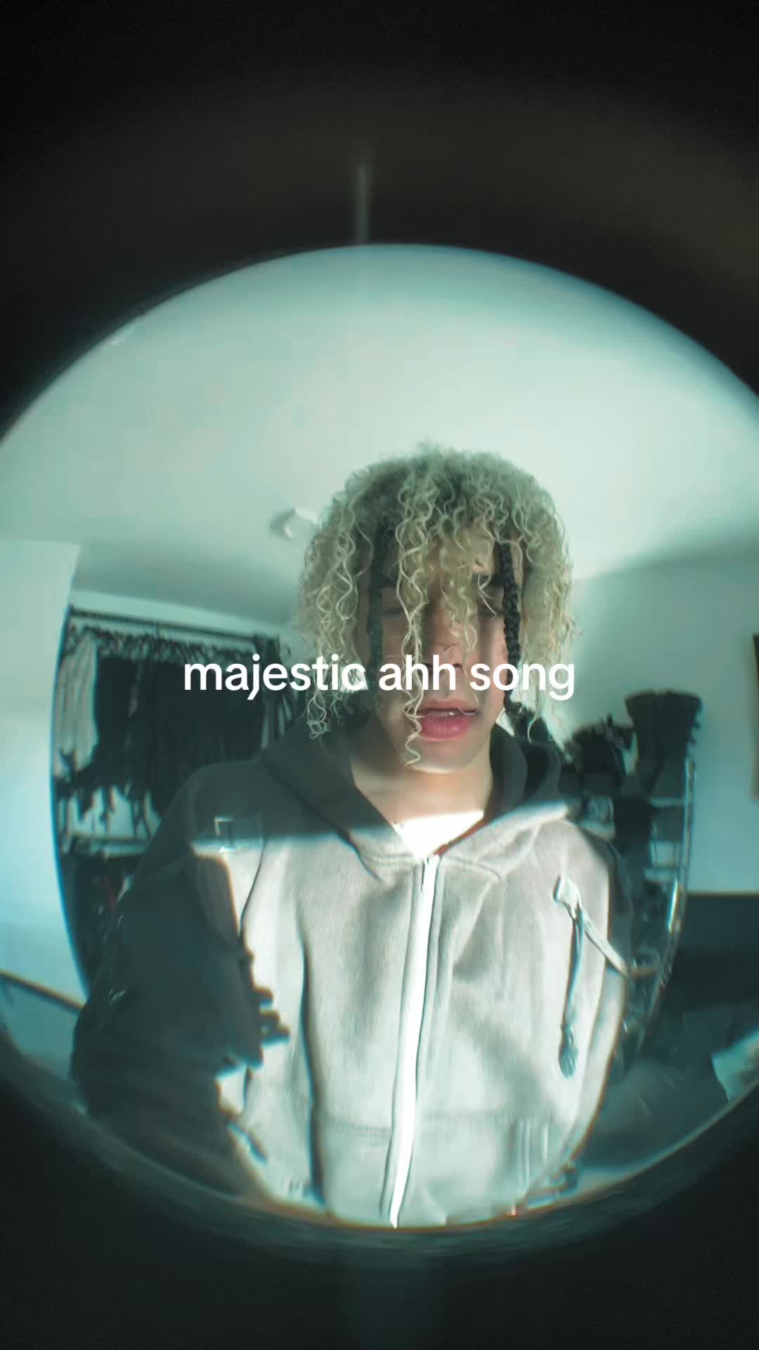@dexndre