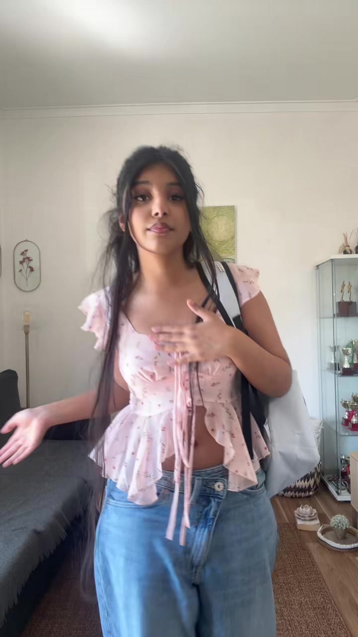 @Imaan🎀