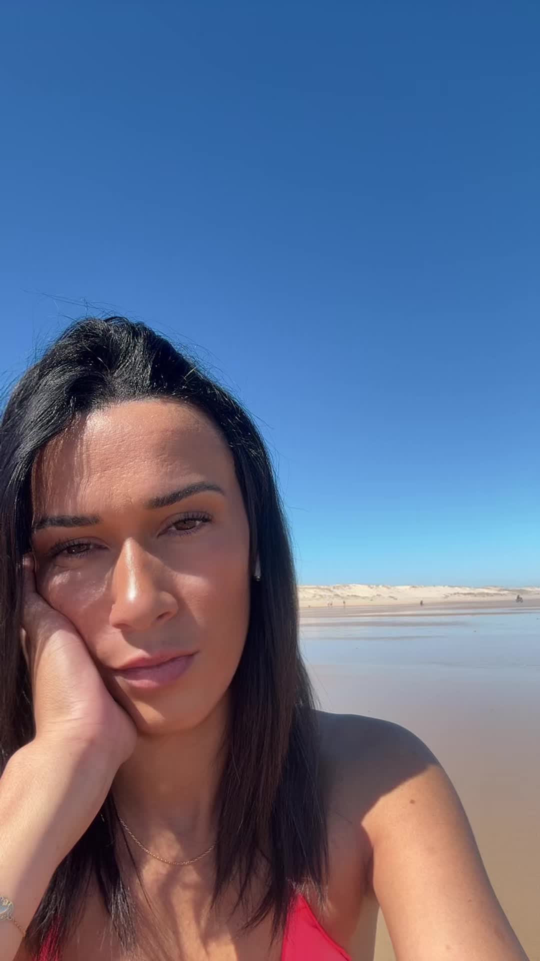 @MissMaevaaaaaa