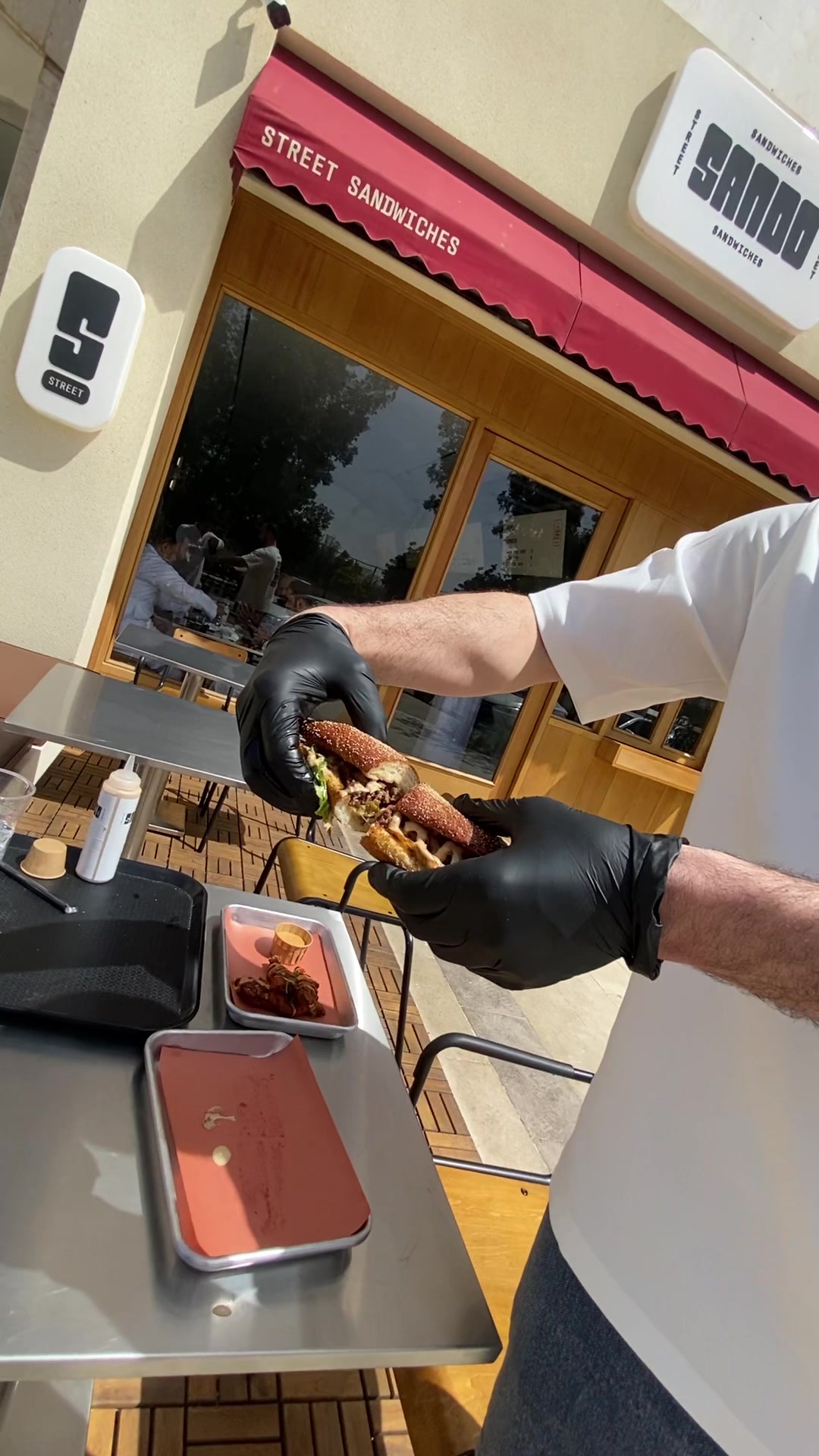 @وين بالرياض ؟