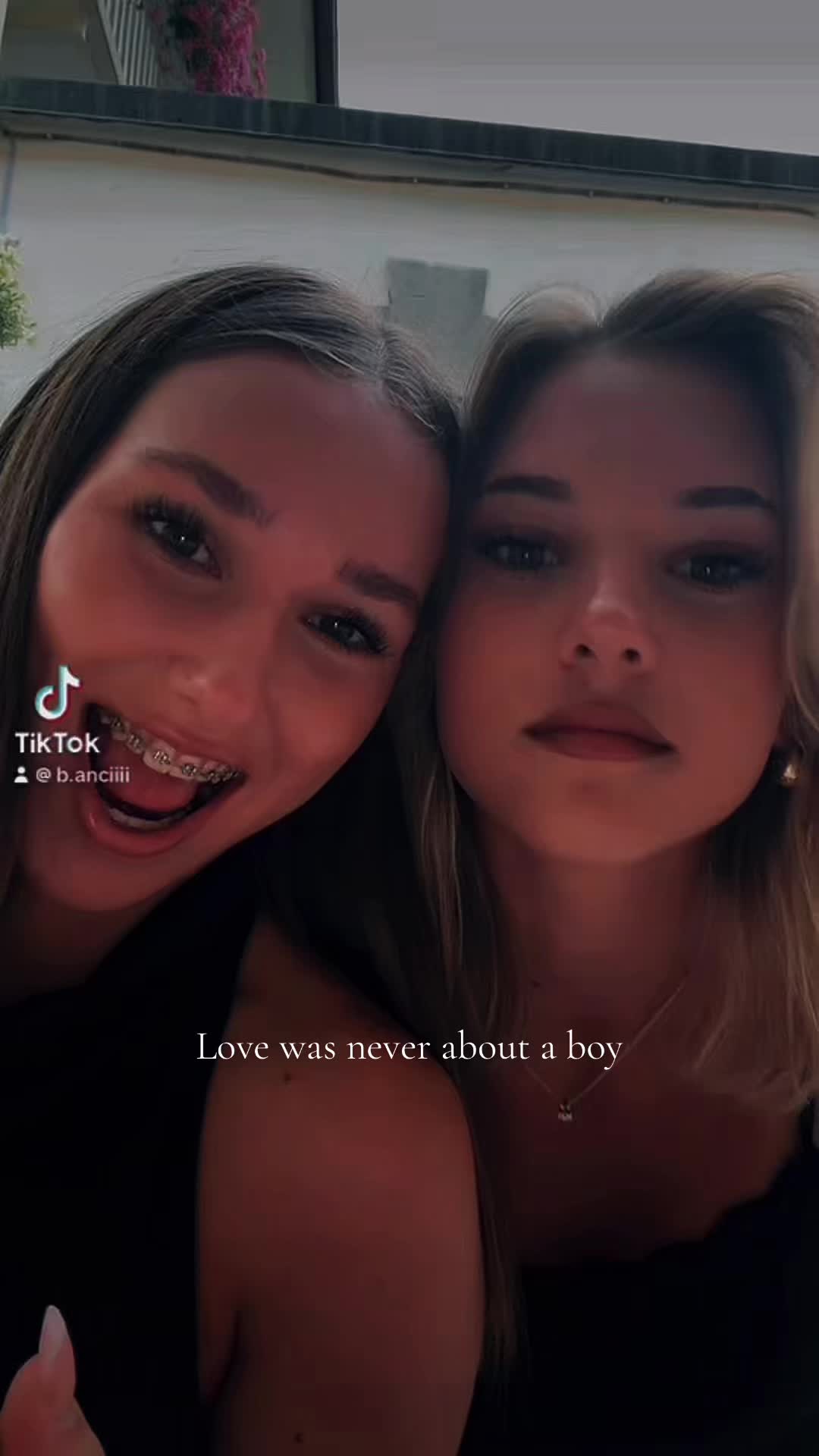 @𝓑𝓮𝓵𝓸𝓿𝓲𝓬𝓴𝓪❤️