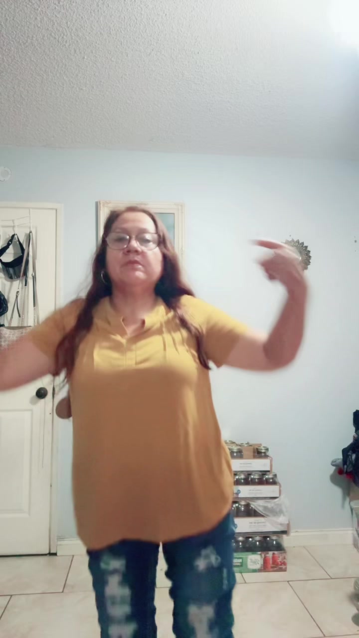 @Martina_Jauregui78