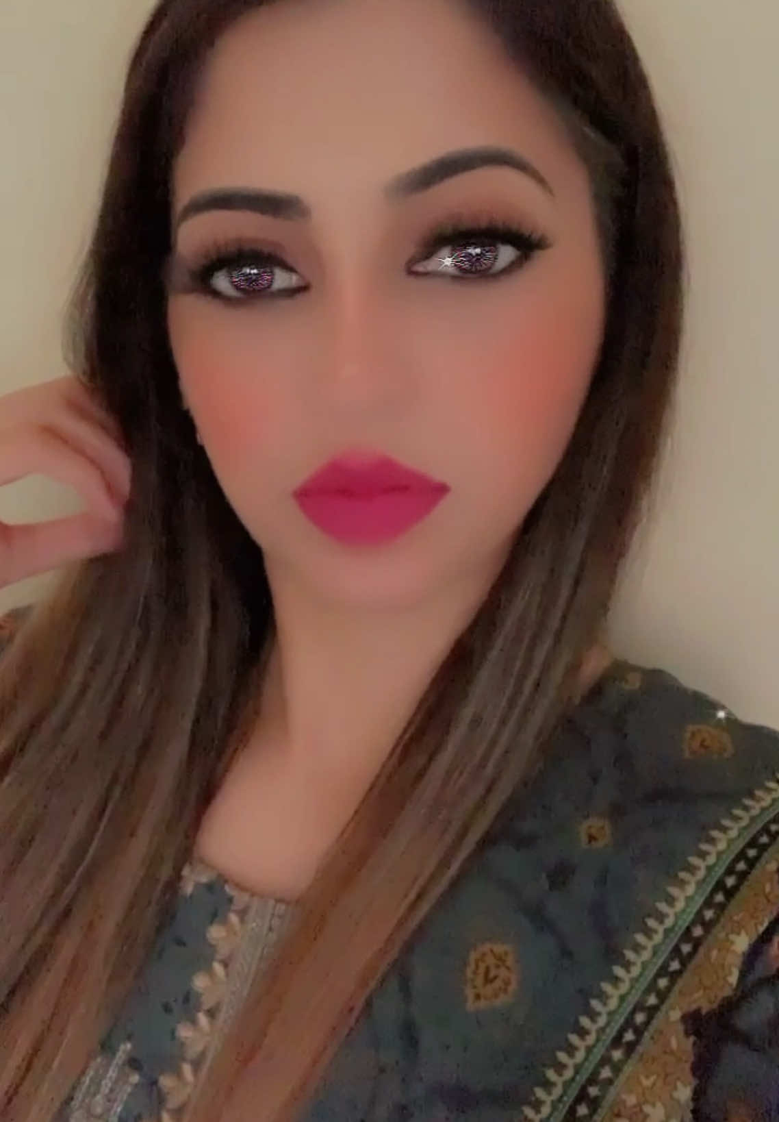 @sanam_xx