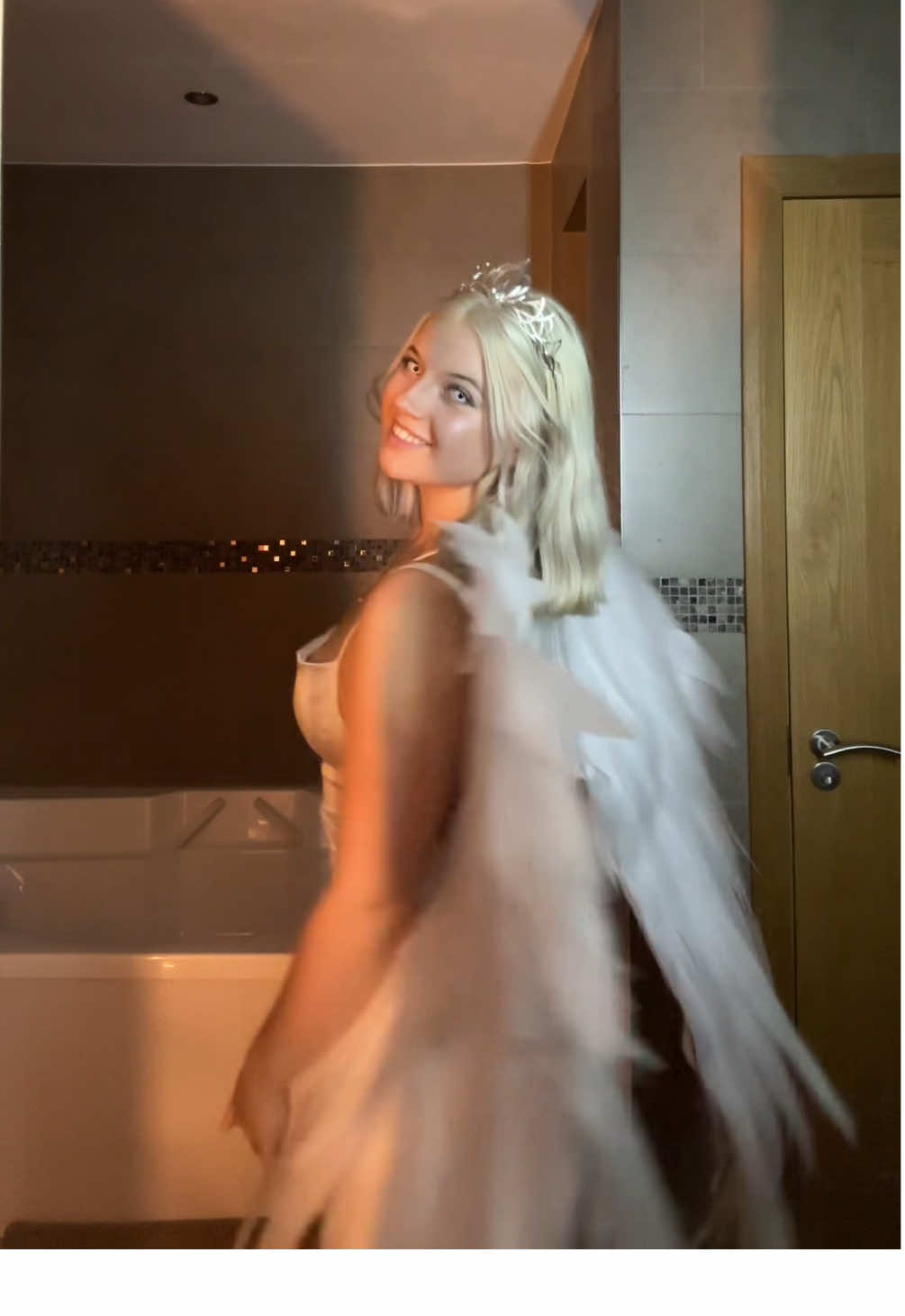 @M 💿
