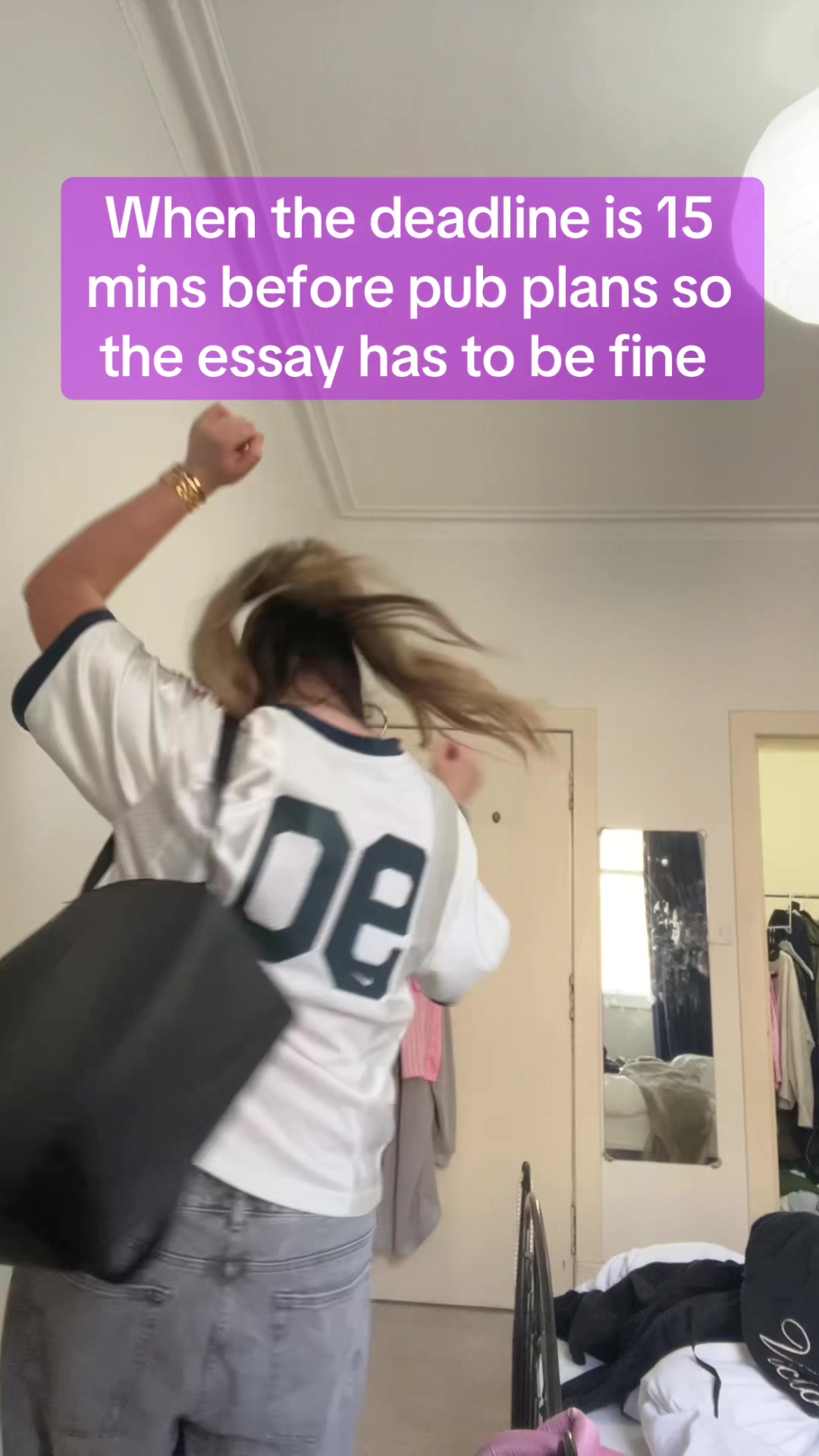 @Ella