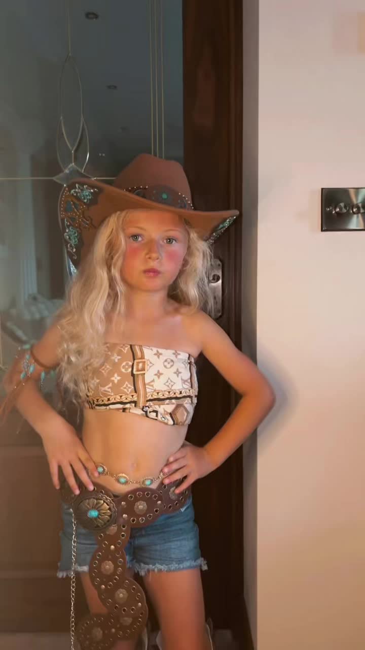 @𝓙ᥫ᭡