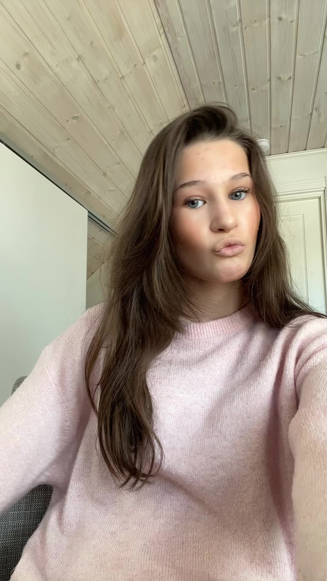 @𝐋𝐨𝐭𝐭𝐚 𝐞𝐤𝐦𝐚𝐧