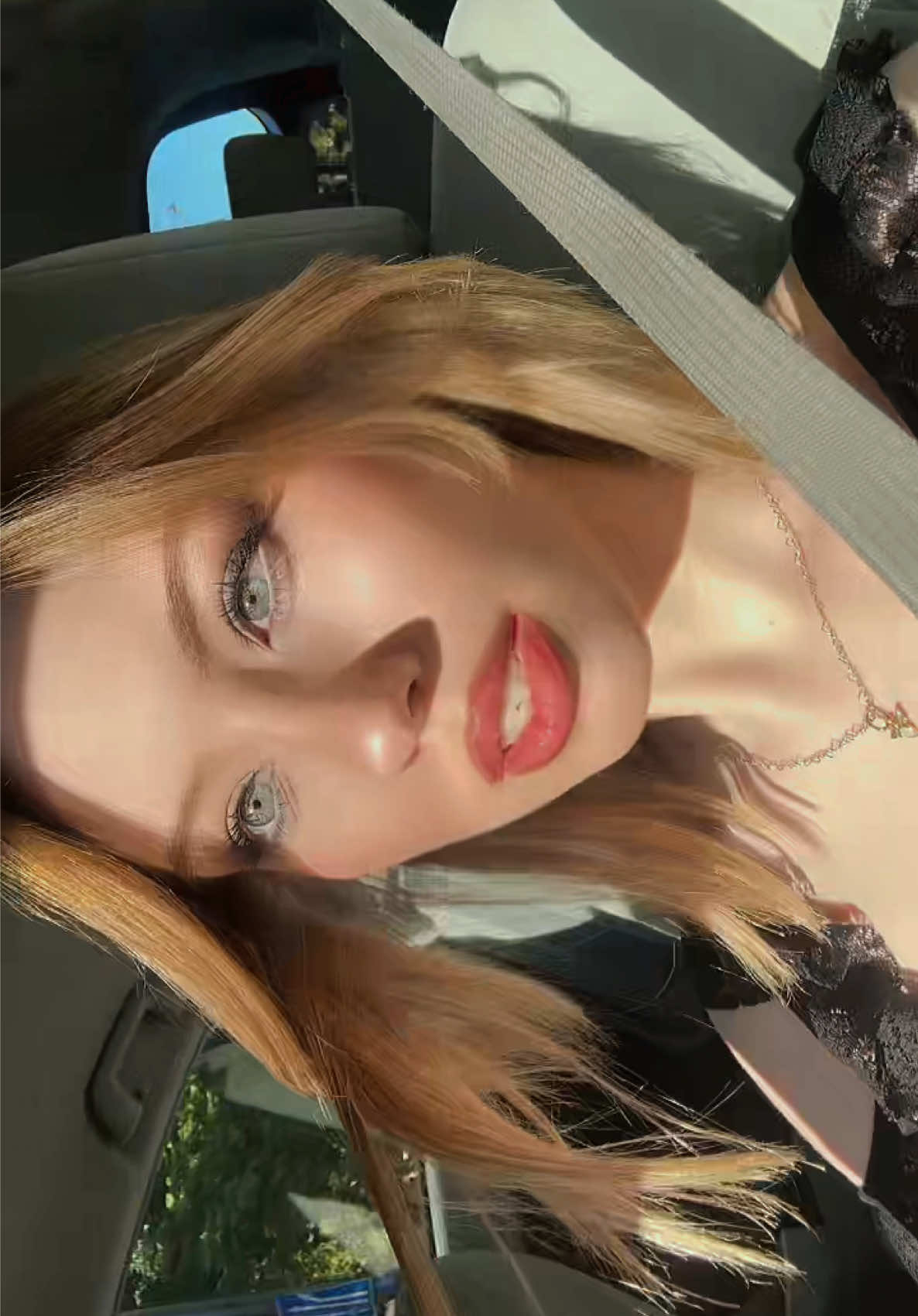 @Ana
