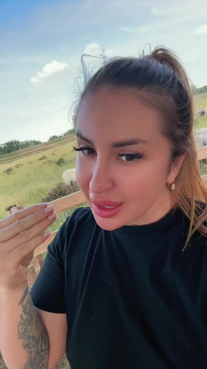 @Dana Czm