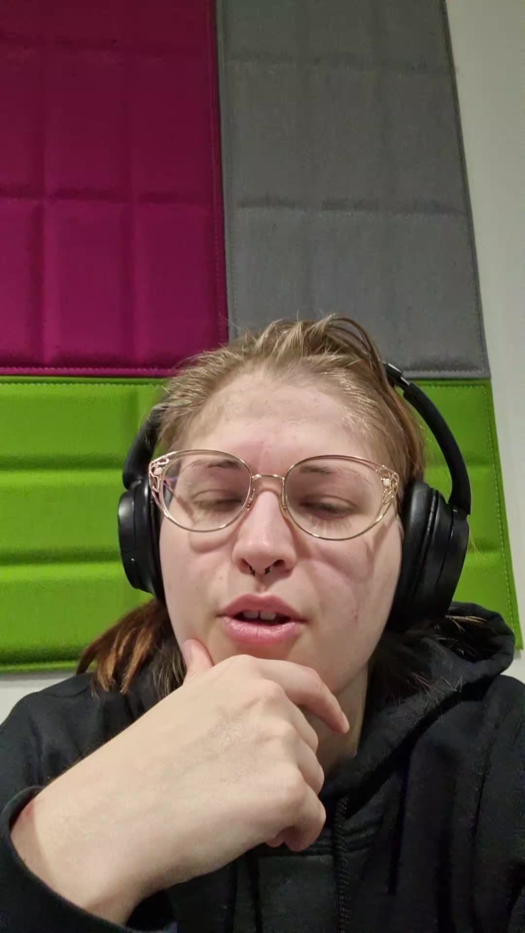 @Mo <3
