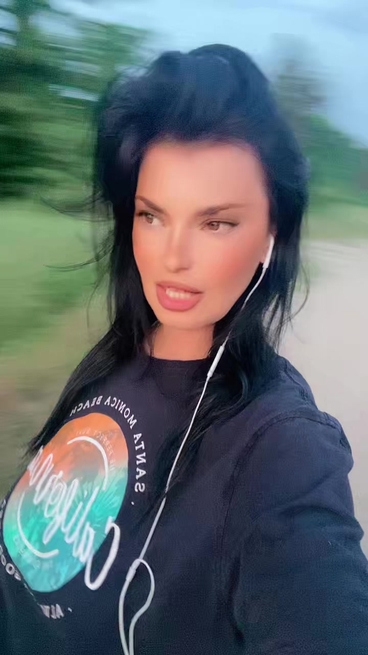@DianaBrunette