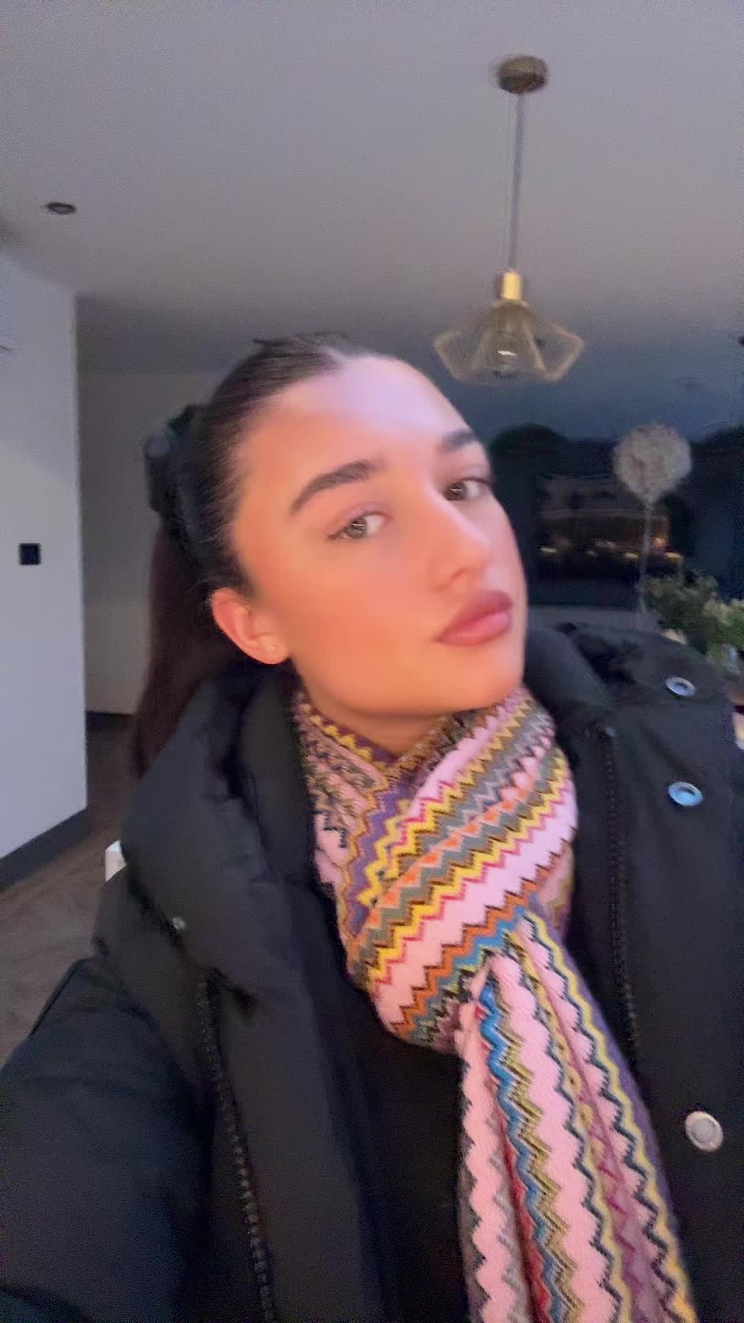 @izabella