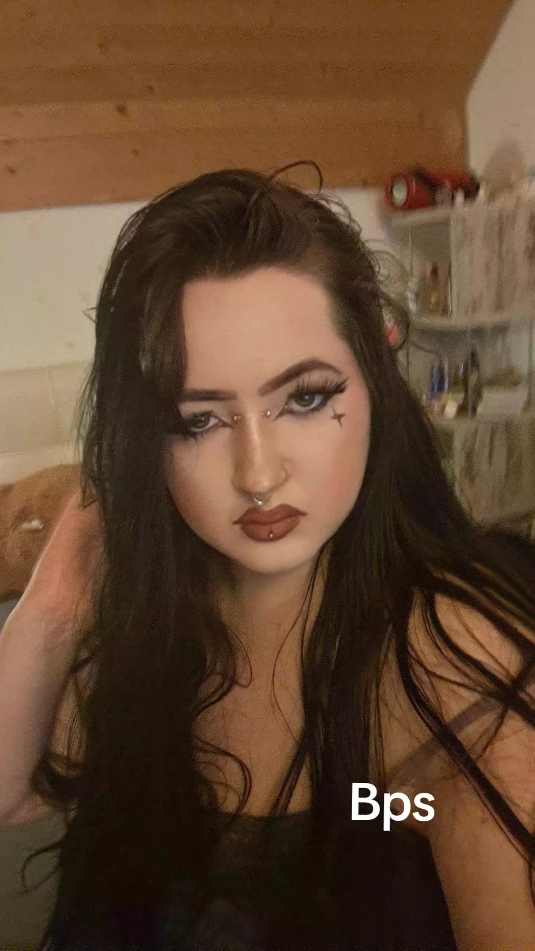 @larissalari🖤🖤