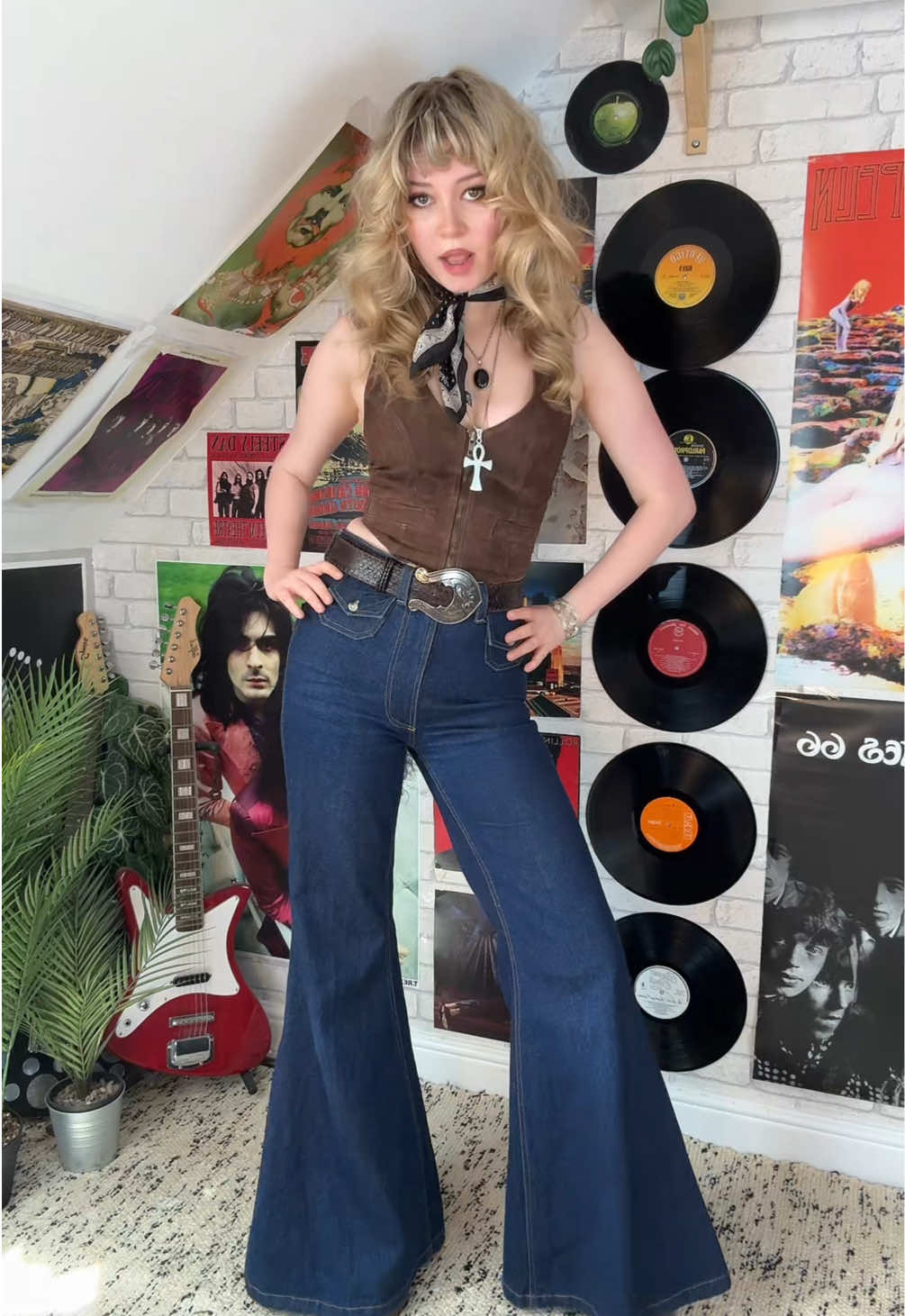 @Issy 🎸