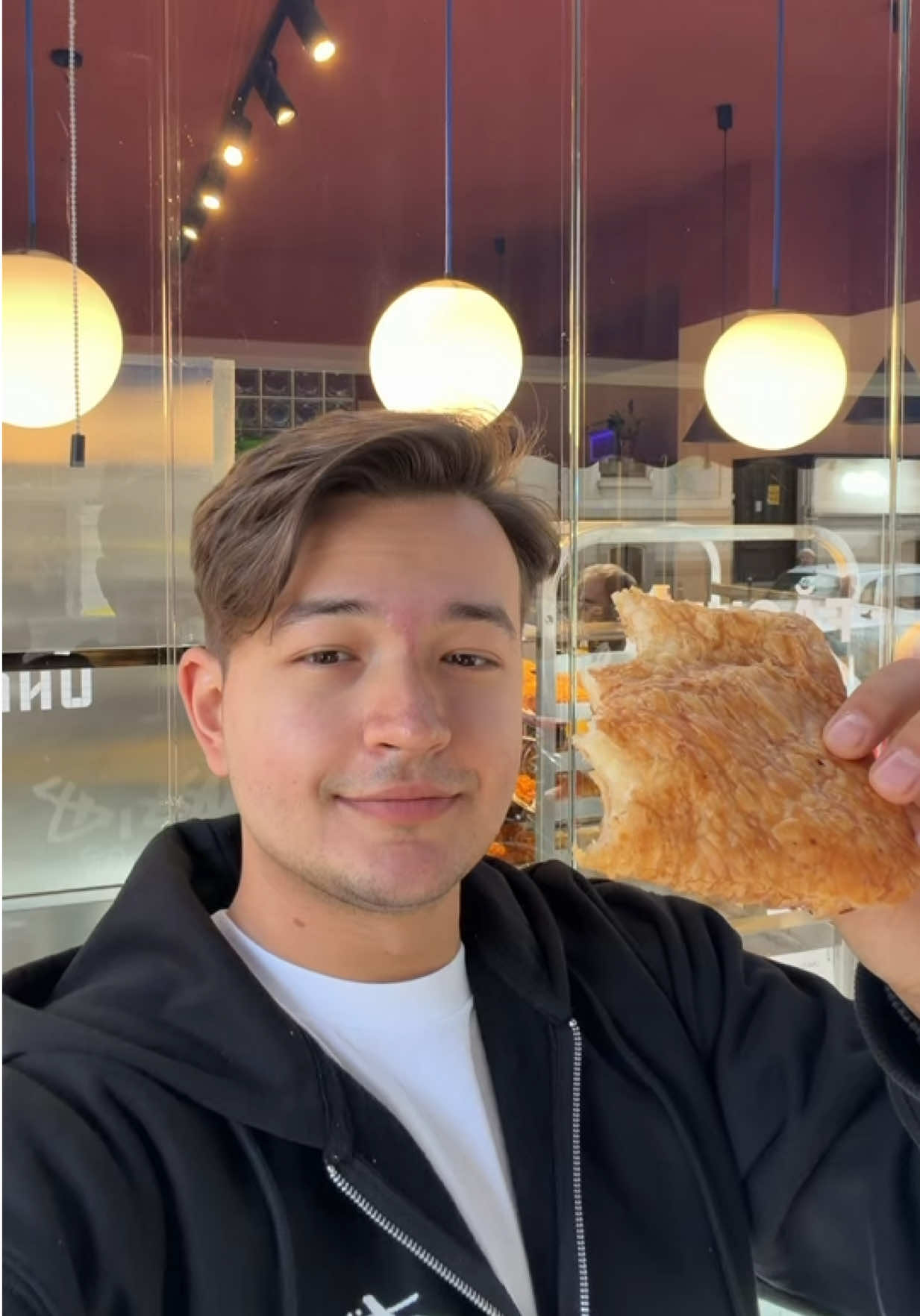 @Dan Has The Munchies