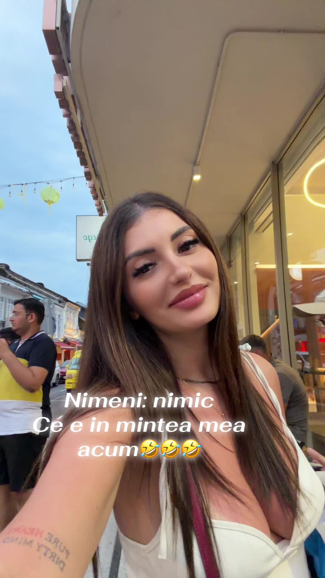 @Carmen Andreea
