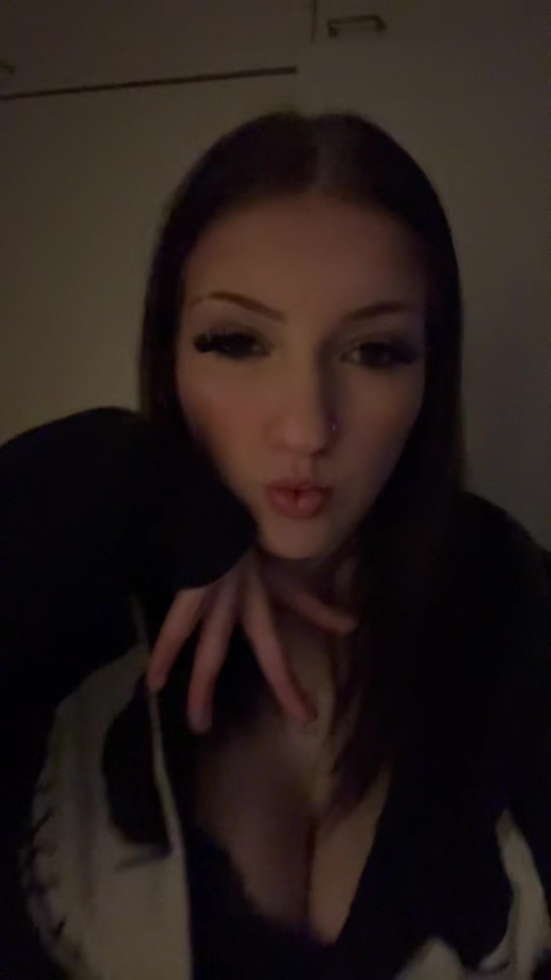 @️Emma💋👀
