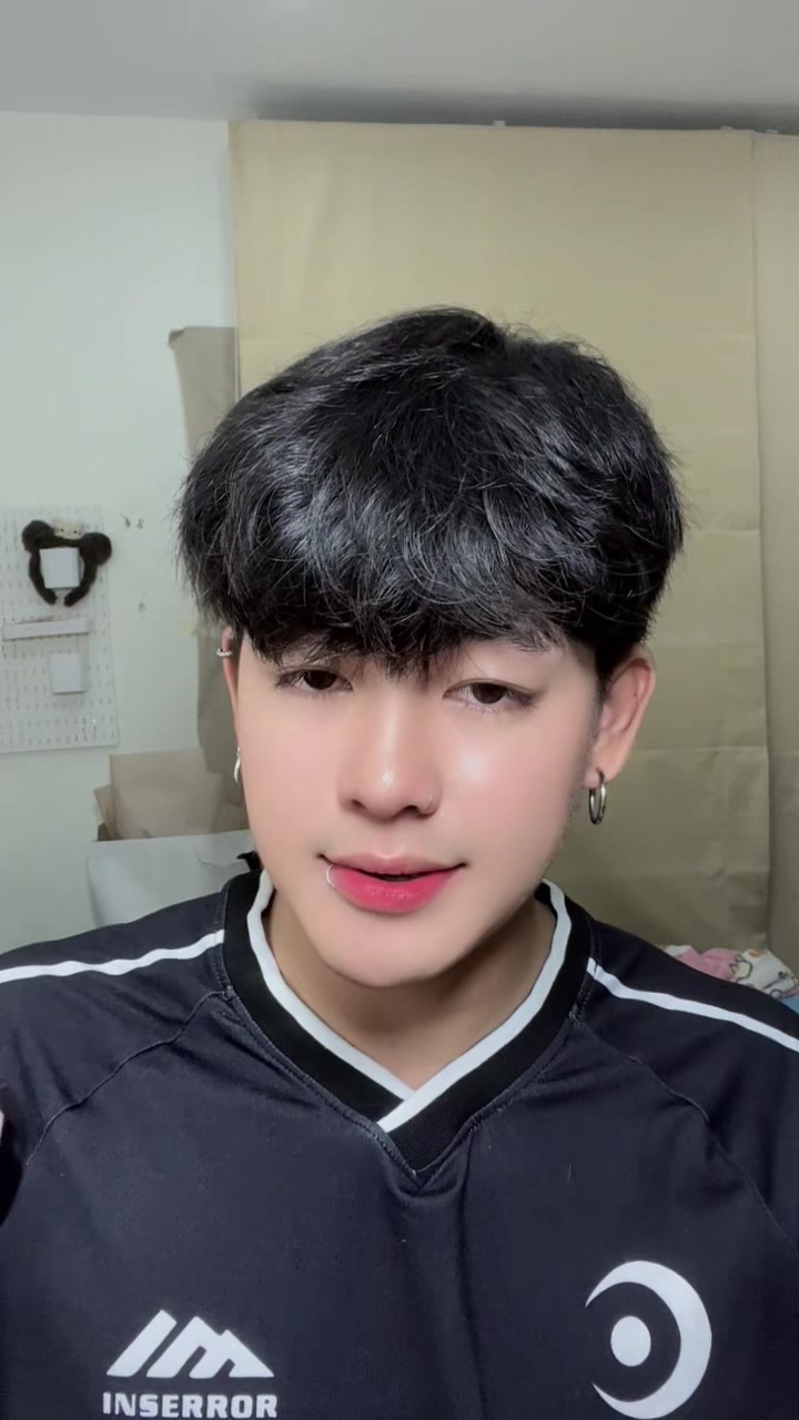 @เพชร ธรวะ