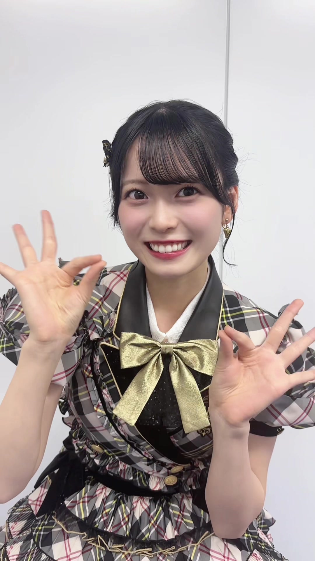 @新井彩永(AKB48)