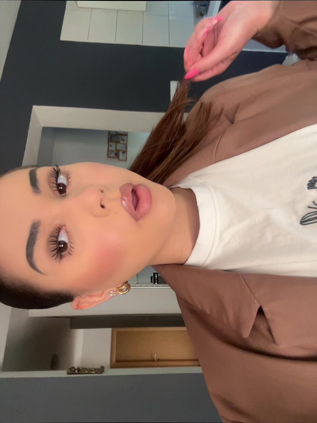 @Ema🎀