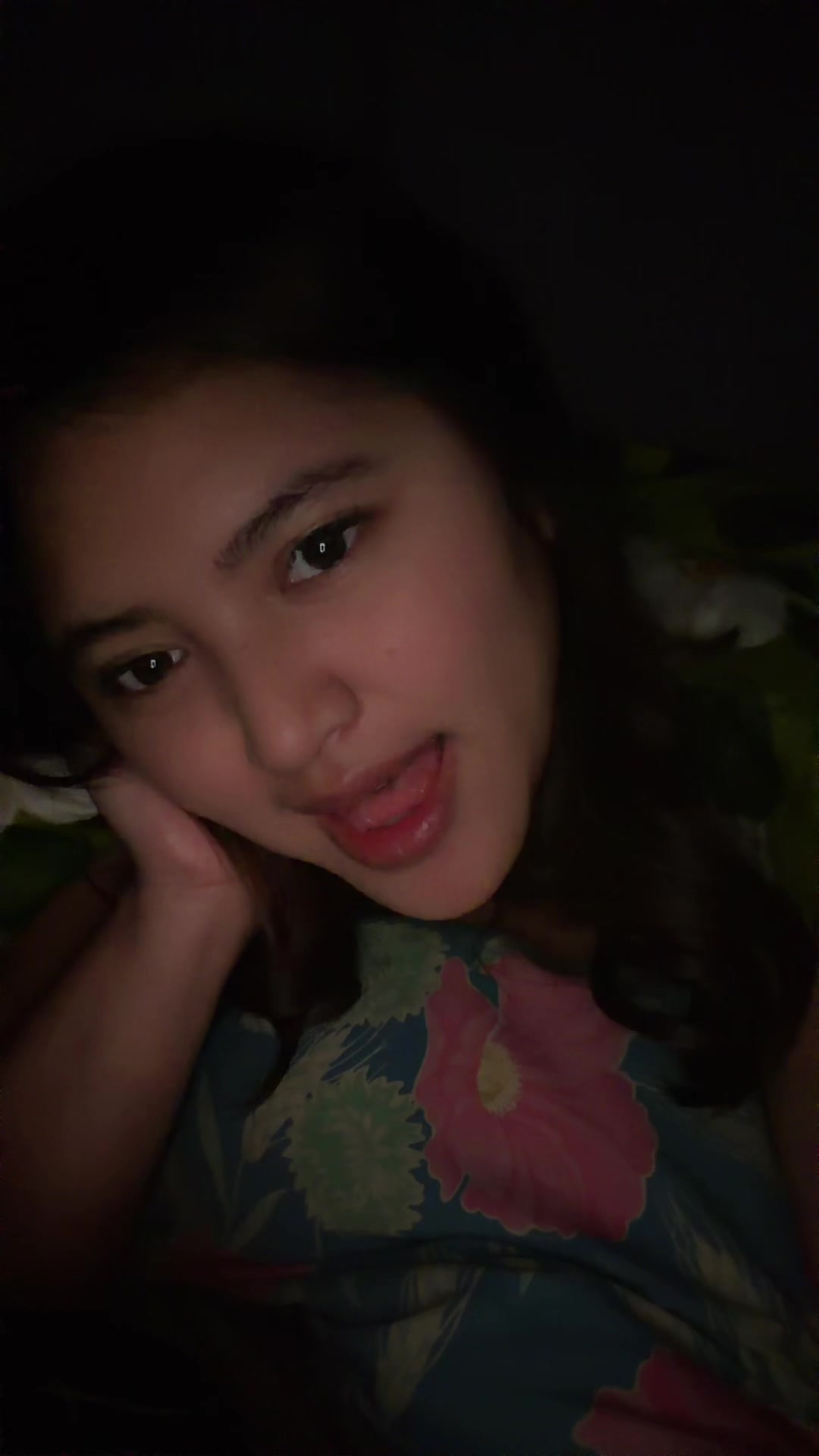 @Dinda💫