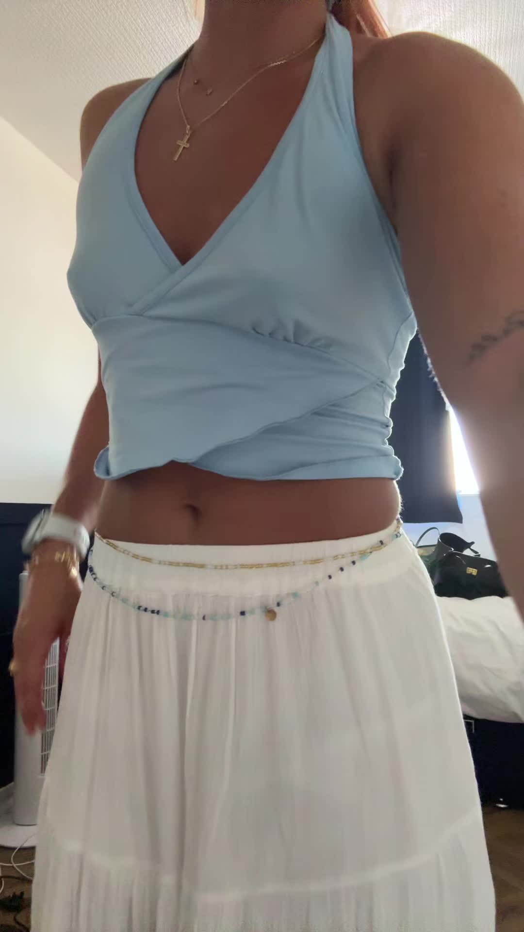 @brookesmithson