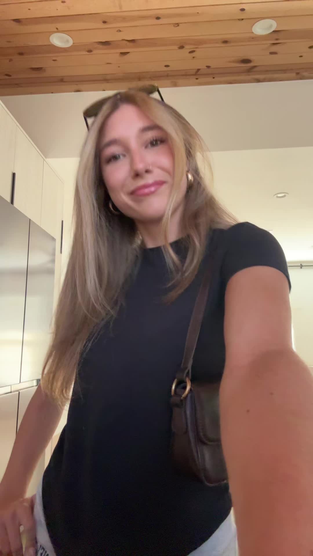 @🤷&zwj;♀️