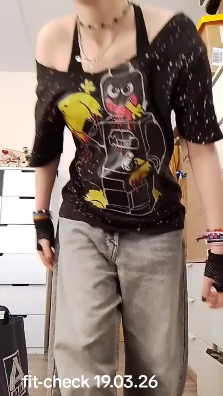@★