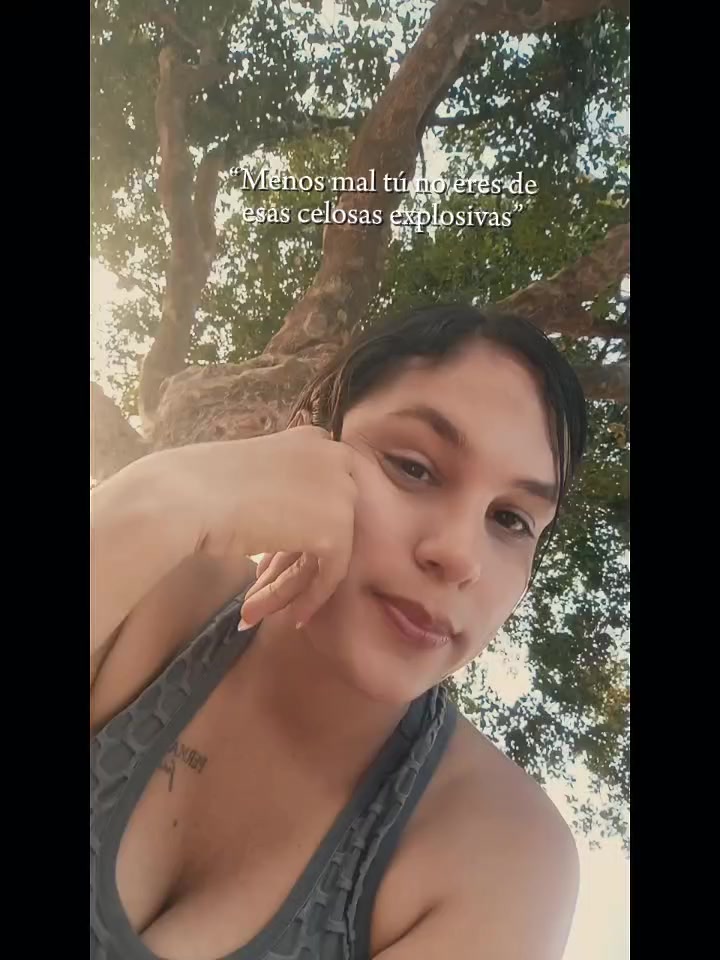 @karolinatovar_