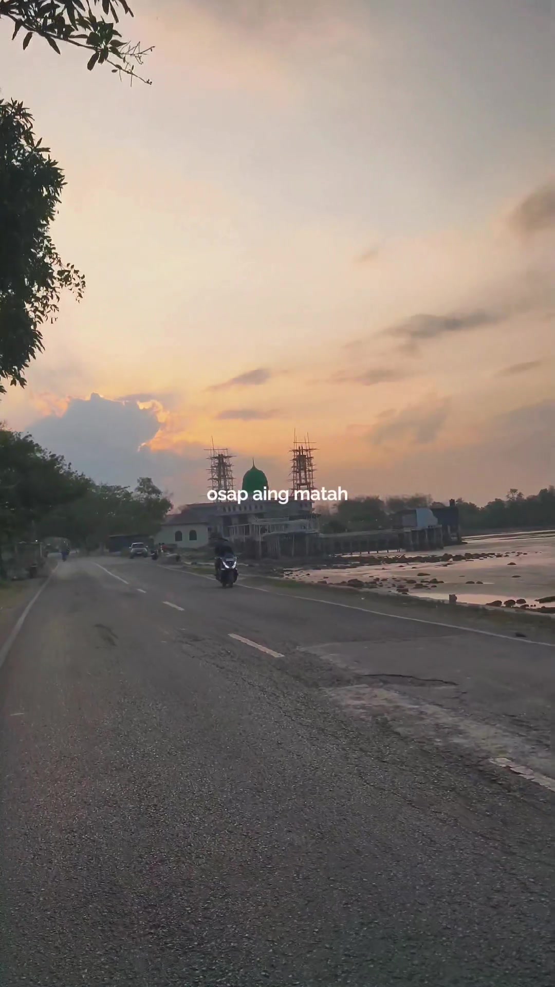 @Madura Riah