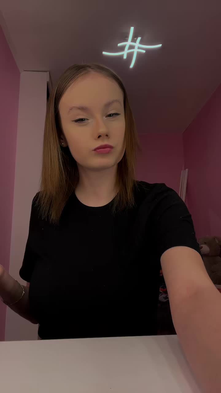 @🫧𝒪𝓁𝒾𝓌𝓀𝒶🫧