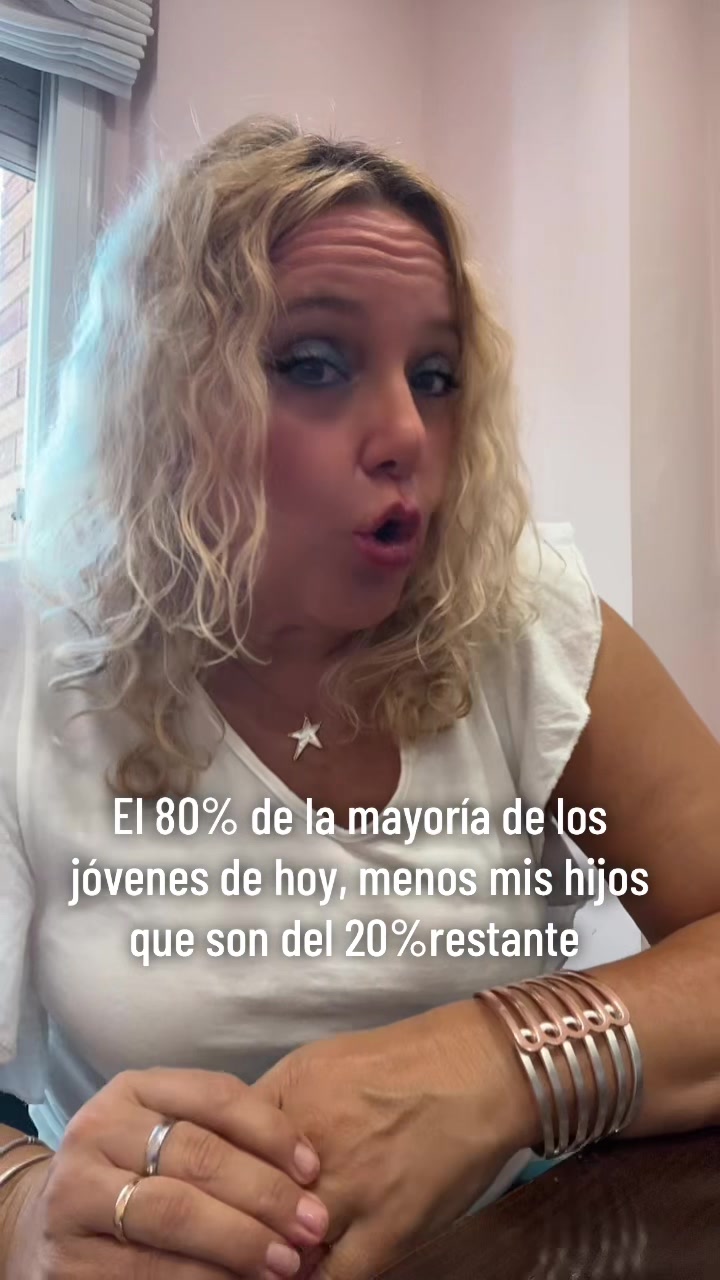 @veronicayeiko